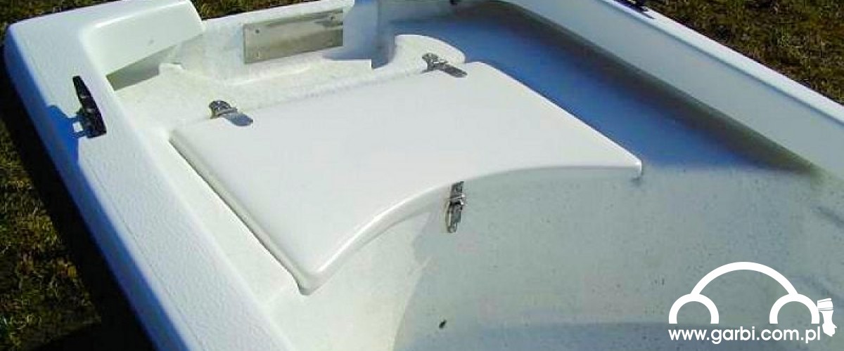 Łódź WODNIK G-425 1