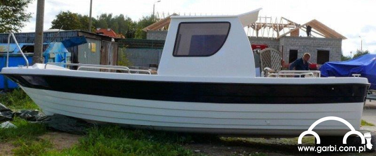 Łódź G-620 Kabin 8